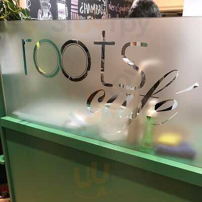 Roots Cafe