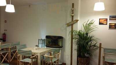 Quebra Onda Surf Cafe