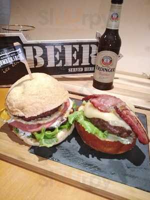 Lumberjack Burger & Beer