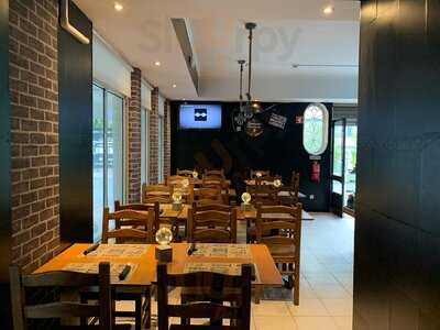 Lumberjack Burger & Beer