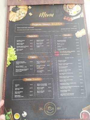 Pinoquio Breakfast Bar