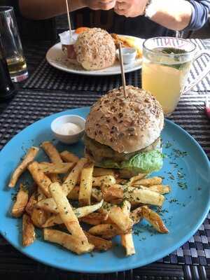 Backson's Fine Burgers And Mussels