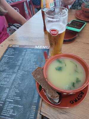 O Astro Cervejaria Petisqueira