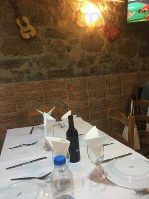 Restaurant Cantinho Do Carmo
