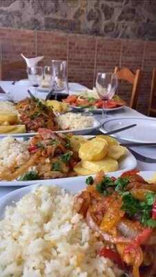 Restaurant Cantinho Do Carmo