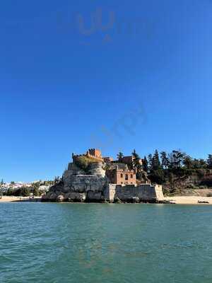 Club Naval De Portimão