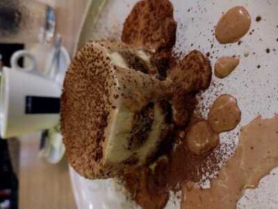 Santo Pizzaria & Steakhouse