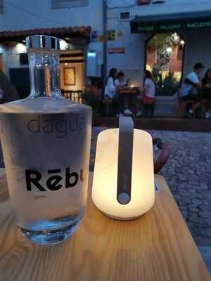 Rēbu