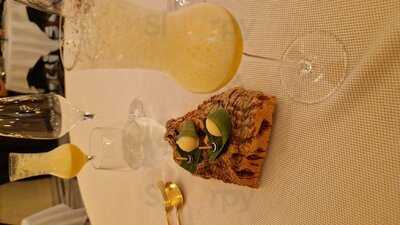 Le Monument Restaurant