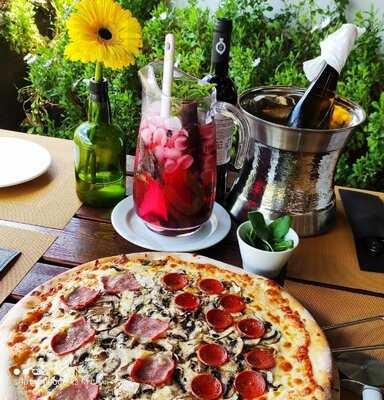 Pizza Lusitânia Expresso