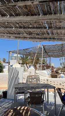 Restaurant Ao Mar And Bar Cloque