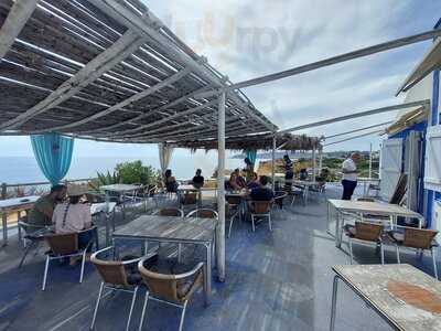 Restaurant Ao Mar And Bar Cloque