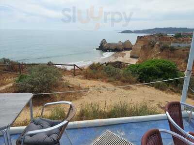 Restaurant Ao Mar And Bar Cloque