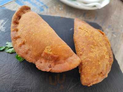 Restaurant Ao Mar And Bar Cloque