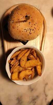 Dans Finger Food And Drinks