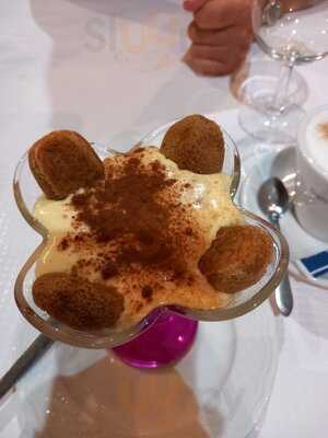 Pizzaghetti Restaurant & Bar