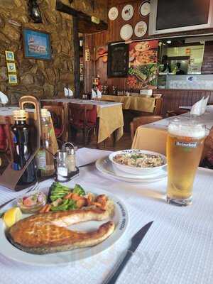 Pizzaghetti Restaurant & Bar