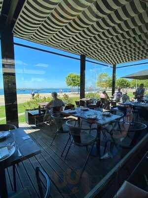 Fuga Restaurant & Bar