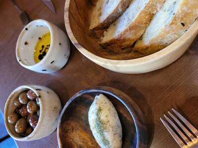 Bartolomeu Bistro & Wine