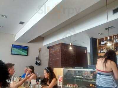 Zaza Sandwiches And Bar