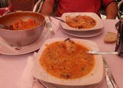 Adega Dos Arcos - Cova Funda