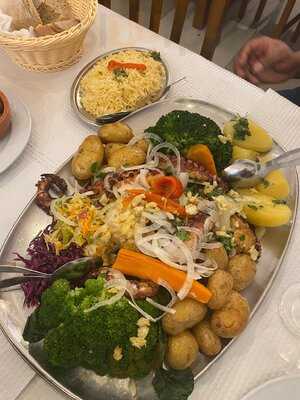 Adega Dos Arcos - Cova Funda