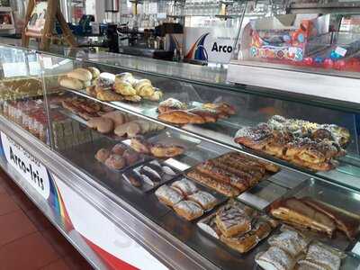 Pastelaria Acro Iris