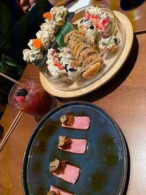 Unique Sushi Lab Delivery