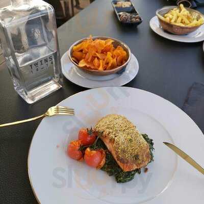 Restaurante & Bar Twins 19-74