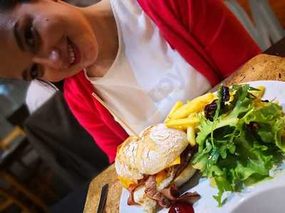 Pregos No Porto - Pregaria Artesanal