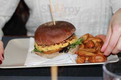 Black Mamba - Burgers & Records