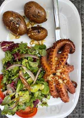 Petiscos à Portuguesa 【 O Cocas 】