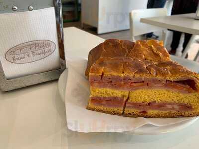 Molete Bread & Breakfast