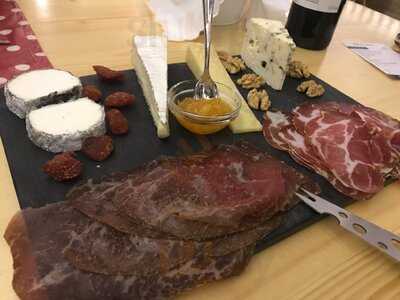 Queijaria Cheese Shop & Bar