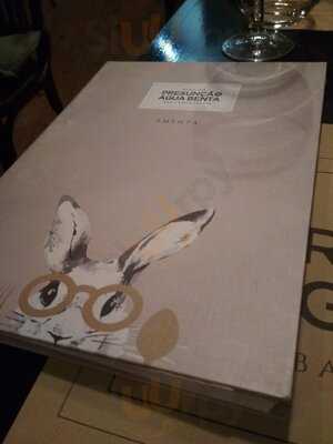 Presunção & Água Benta