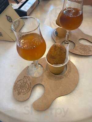 Casa Portuguesa Do Pastel De Bacalhau - R. Augusta