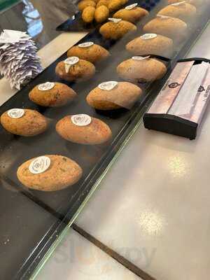 Casa Portuguesa Do Pastel De Bacalhau - R. Augusta