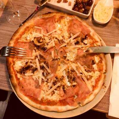 Pizza Bx - Eat & Drinks