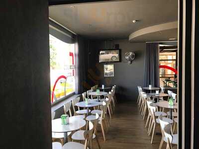 Lusco Fusco Caffe Bar