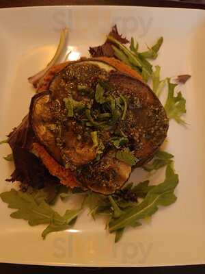 Kong - Food Made With Compassion