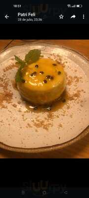 Loios 80 - Food, Drinks & Music