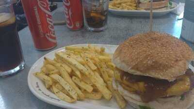 Hamburgueria Do Bairro - Principe Real