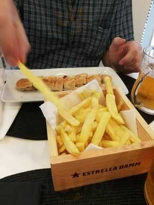 Sandinha- Francesinha Que Se Come à Mão