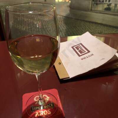 Fé Wine & Club