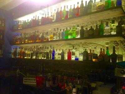 Bar Food Drinks Music Sports