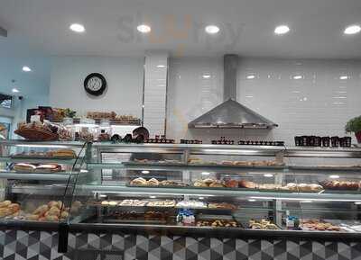 Pastelaria Dom João Iv