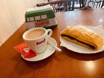 Rainha Do Pão Quente