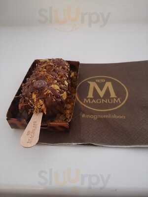 Magnum