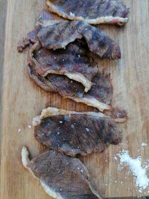 C.o.w Beef & Cocktails