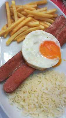 Tropical Burguer D. Manuel Ii